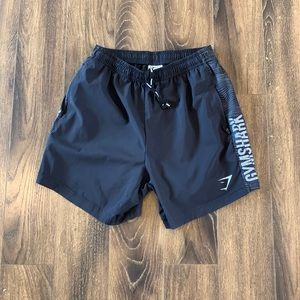 Gymshark ARRIVAL 5" SHORTS SIZE SMALL